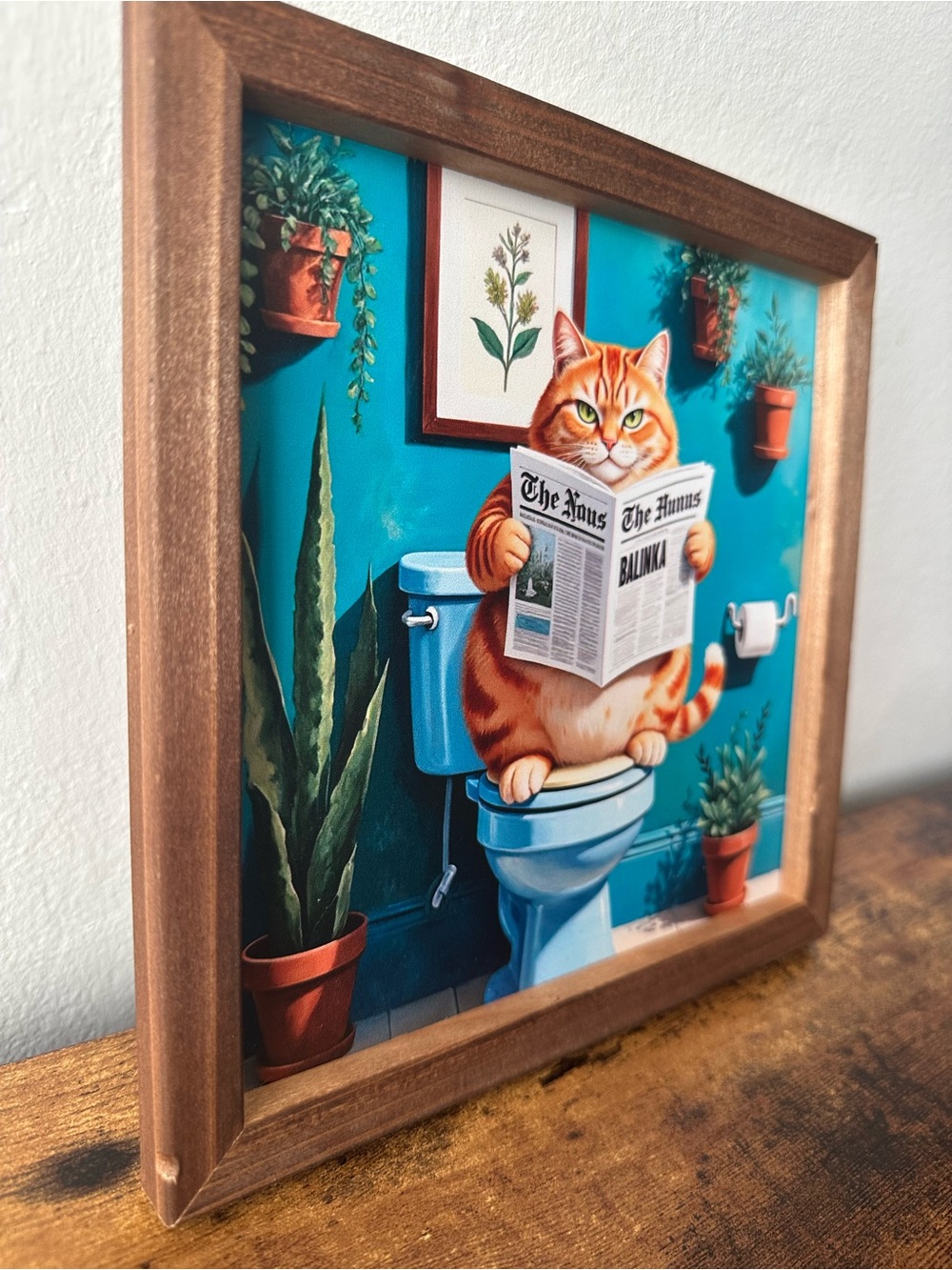 Framed Orange Cat Reading Newspaper Wooden Wall Art Decor Blue Background NWT - Picture 3 of 4